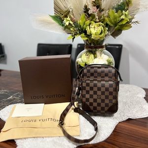 Sold in other platform 🙏🏼 Authentic LV Amazon SP Order crossbody Damier Ebene